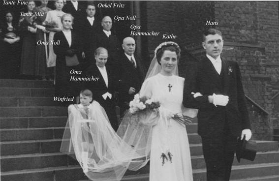 Beschreibung: Beschreibung: Beschreibung: Beschreibung: Beschreibung: Beschreibung: Beschreibung: Beschreibung: Beschreibung: Beschreibung: Beschreibung: C:\Daten\Familienforschung\Hammacher\1940-05-25 Hochzeit Hans Hammacher - K�the Noll b.jpg